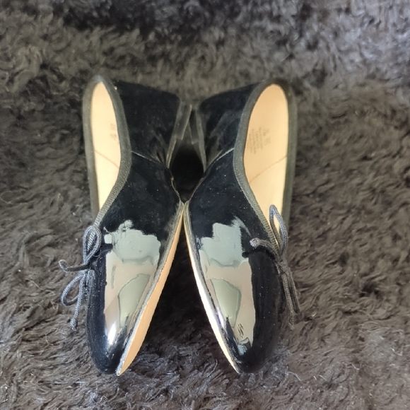 Sam Edelman Glossy Black Flats - Picture 4 of 8